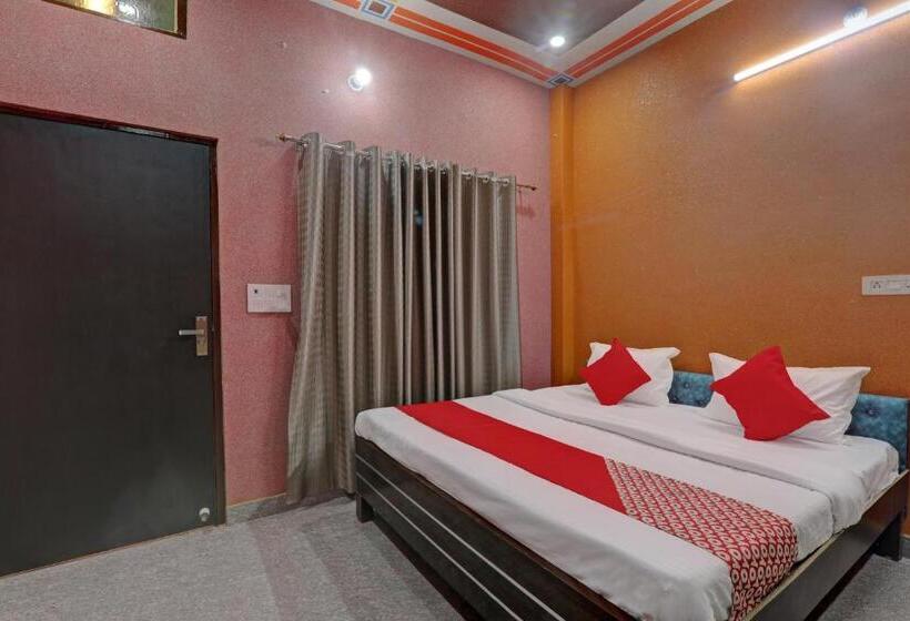 اتاق کلاسیک سه تخته, Fly Inn