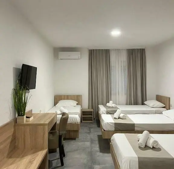 اتاق استاندارد چهار تخته, San Međugorje