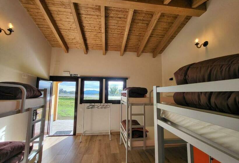 מיטה בחדר משותף, Albergue Los Hospitales