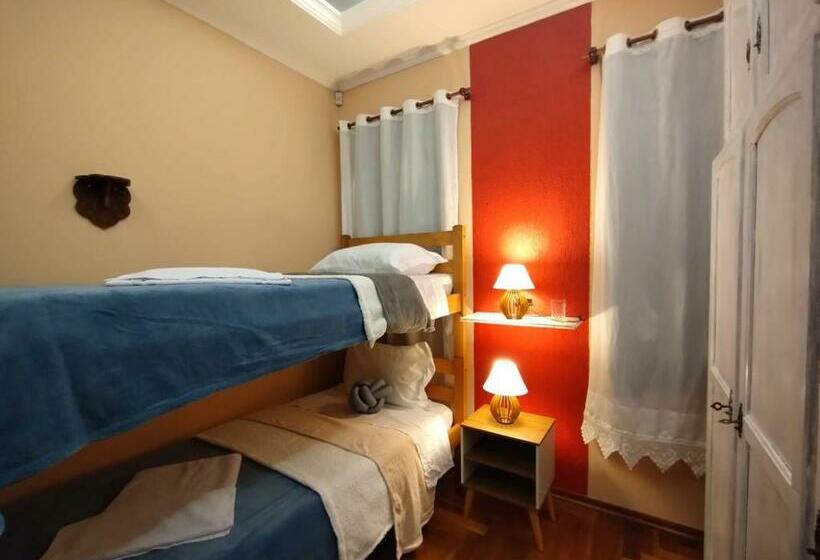 ファミリールーム, Residencia Dago Suítes