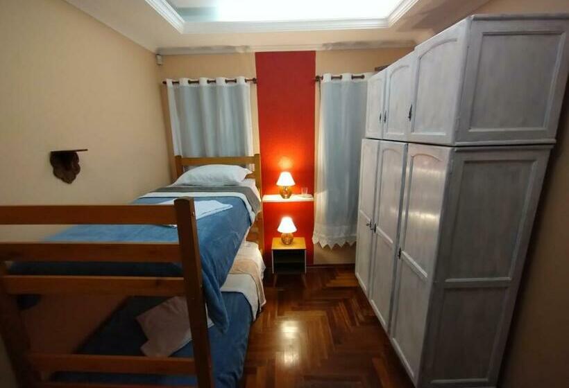 패밀리 룸, Residencia Dago Suítes