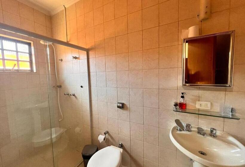 デラックススタジオ, Residencia Dago Suítes