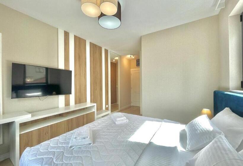 اتاق استاندارد با تخت بزرگ, Comfort Apartments Pasha