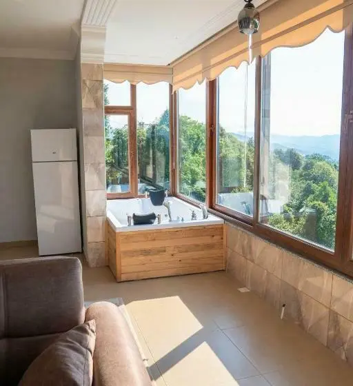 Standard Neljän Hengen Huone, Bulepe Suit Apart