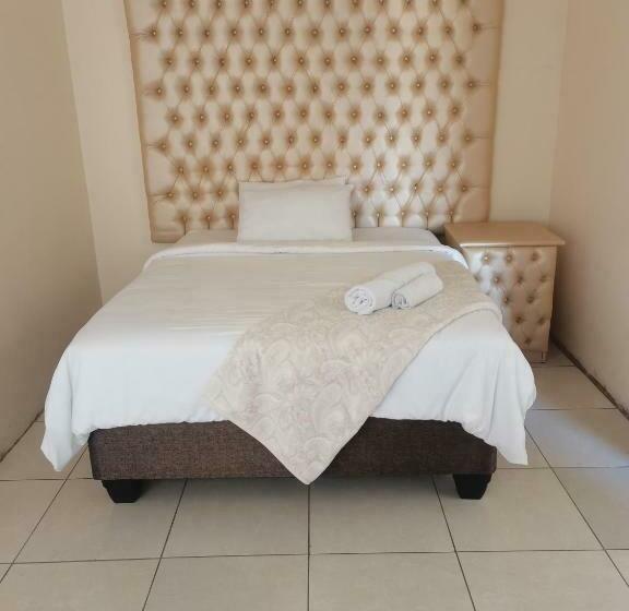 デラックスファミリールーム, Maletjane Holiday Resort