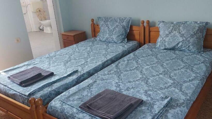 חדר דלוקס, Black Sea Pearl