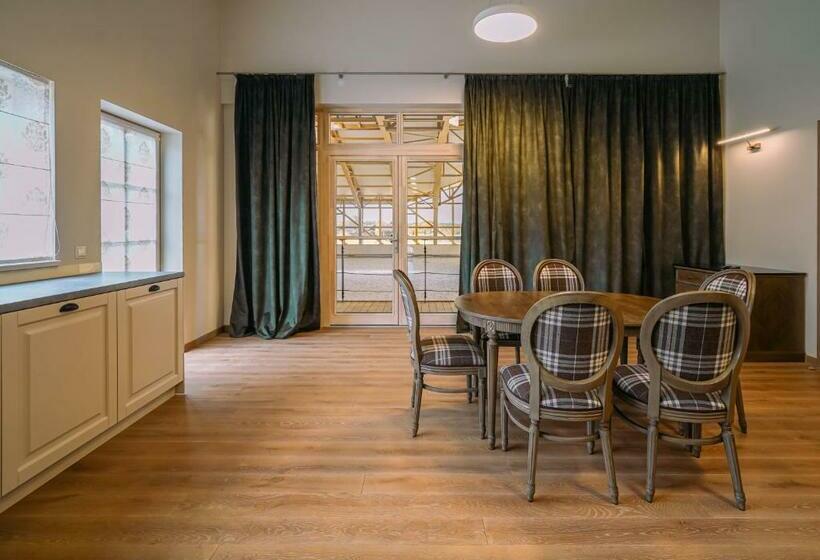 آپارتمان 1 خوابه, Royal Horse Resort