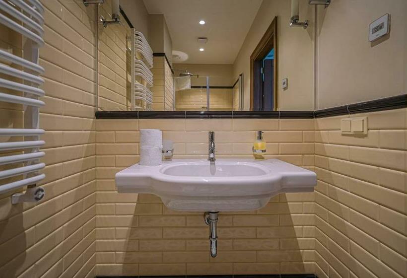 اتاق دوبلکس, Royal Horse Resort