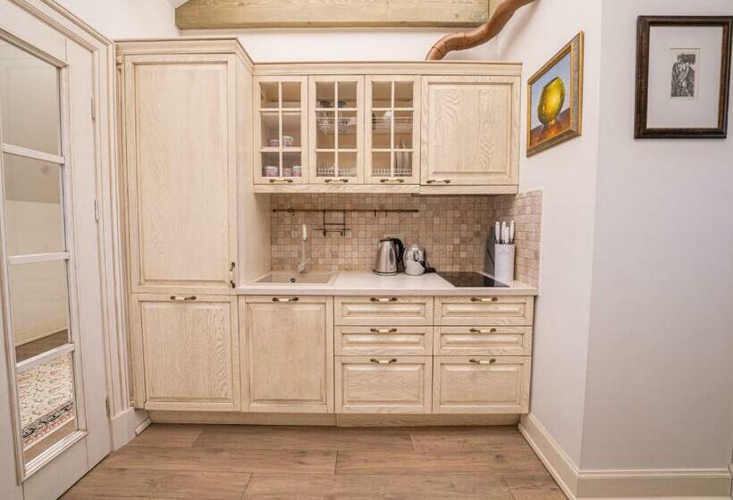 اتاق لوکس, Royal Horse Resort