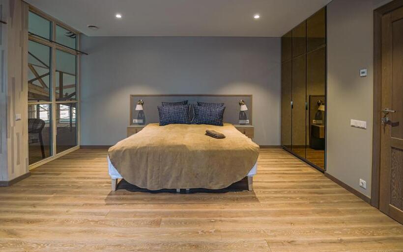 آپارتمان 1 خوابه, Royal Horse Resort