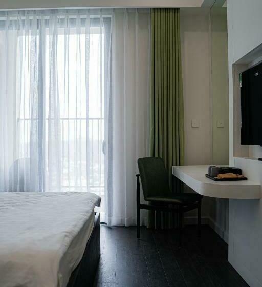 استودیو استاندارد با بالکن, E3 Hillside Apartment Phú Quốc