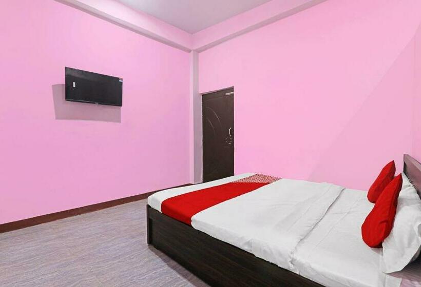 חדר קלאסי לשלושה, Oyo Flagship Metro Guest House