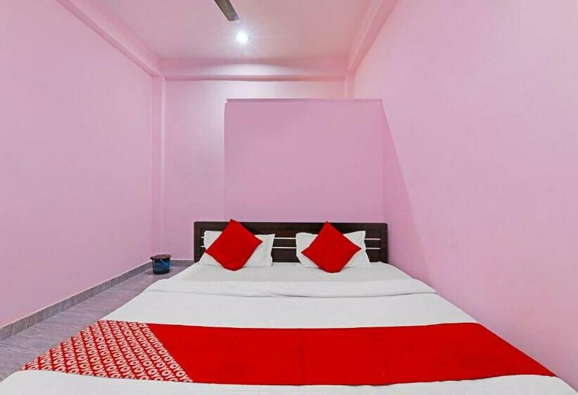 חדר קלאסי לשלושה, Oyo Flagship Metro Guest House