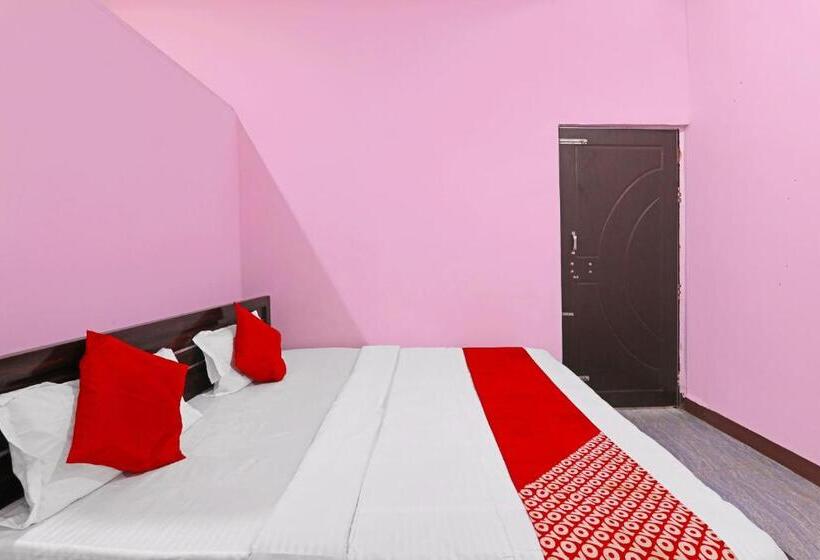 חדר קלאסי לשלושה, Oyo Flagship Metro Guest House