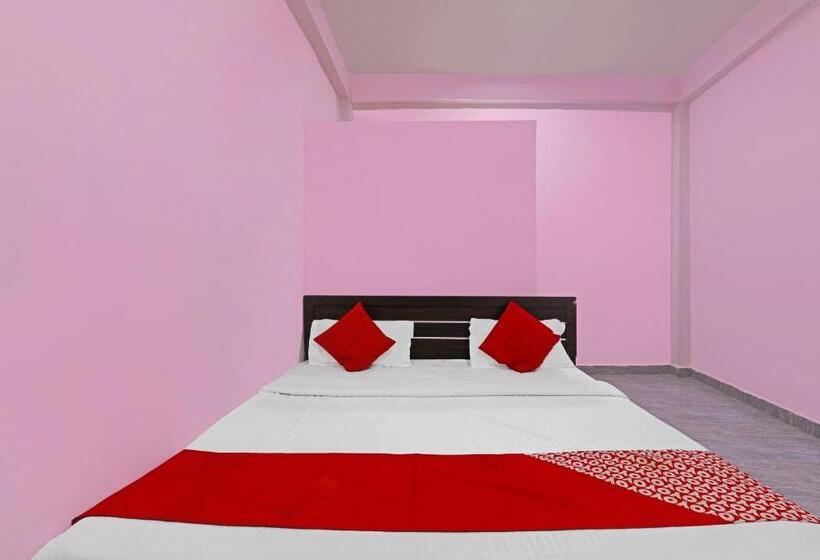 חדר קלאסי לשלושה, Oyo Flagship Metro Guest House