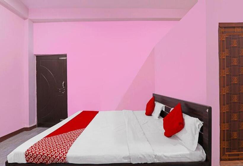 חדר קלאסי לשלושה, Oyo Flagship Metro Guest House