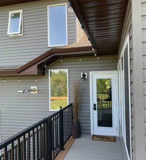 جناح ديلوكس, Dragonfly Inn Loft & Walkout Suites