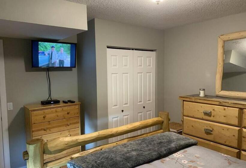 جناح ديلوكس, Dragonfly Inn Loft & Walkout Suites