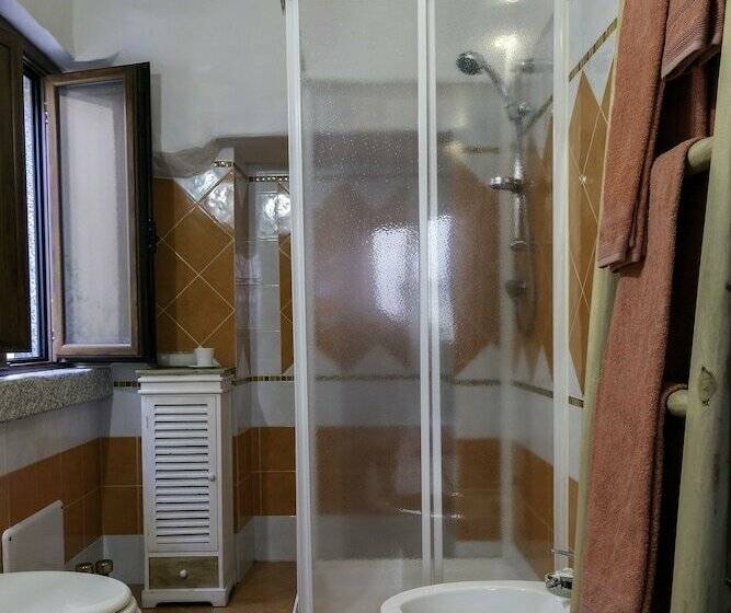 Quarto Estandar, Amsicora 8