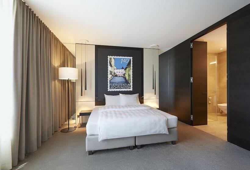 سوییت جونیور, B Smart Hotel Bendern