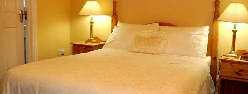 חדר סטנדרט, Adare House