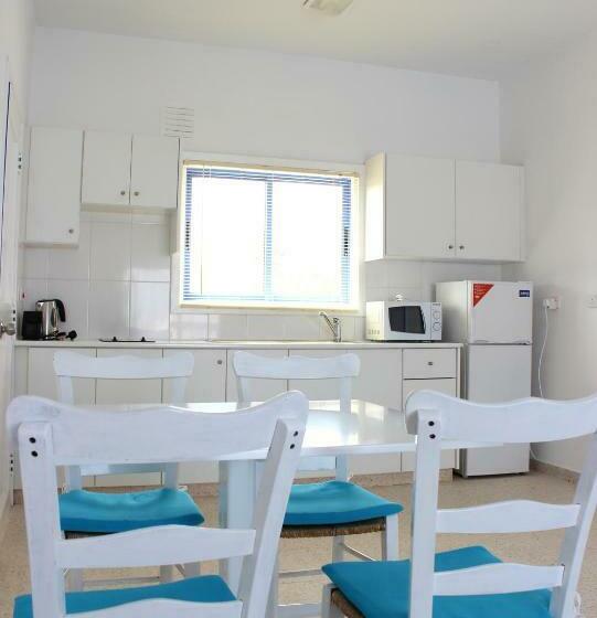 דירת חדר, Flokkas Hotel Apartments