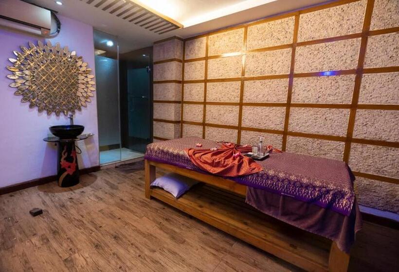 سوییت سوپریور, Bengal Canary Park