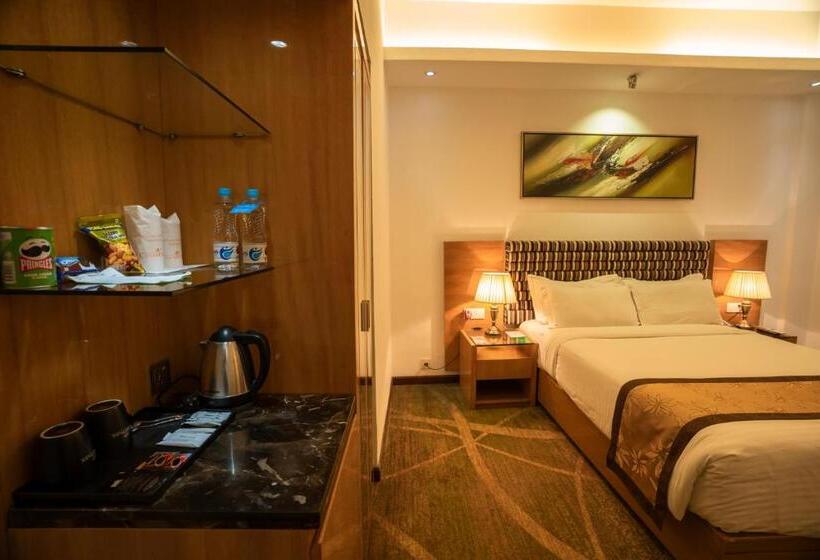 اتاق لوکس یک تخته, Bengal Canary Park