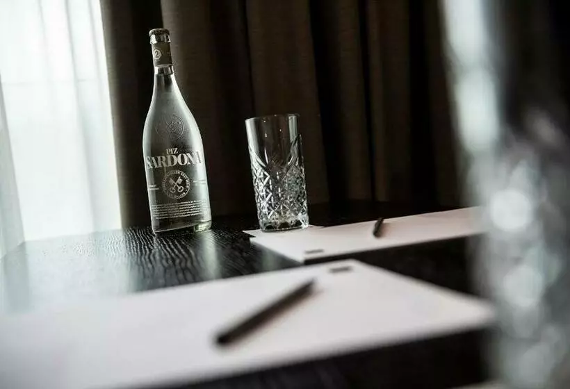 سوییت جونیور, B Smart Hotel Bendern