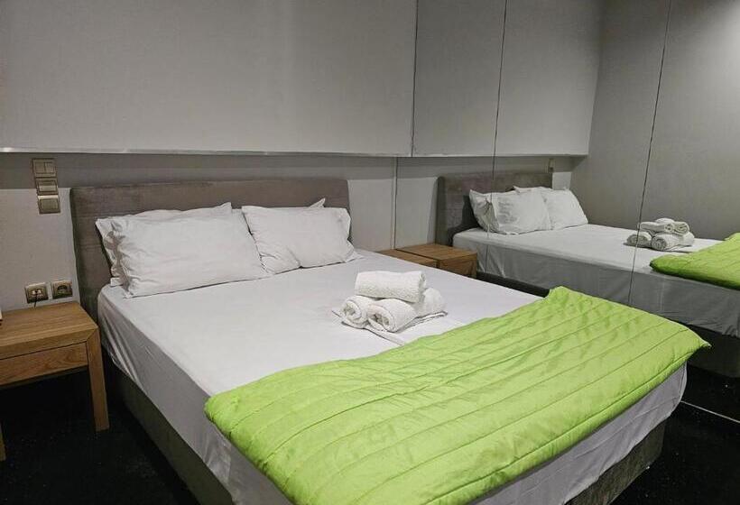 غرفة قياسية فردية, Feevos