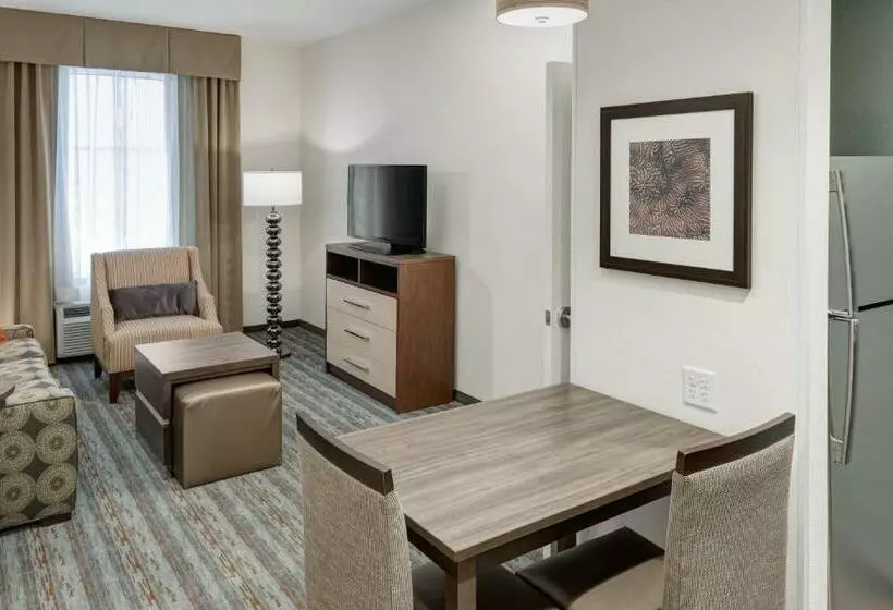 キングサイズベッドのスイートルーム, Homewood Suites By Hilton Cape Canaveralcocoa Beach