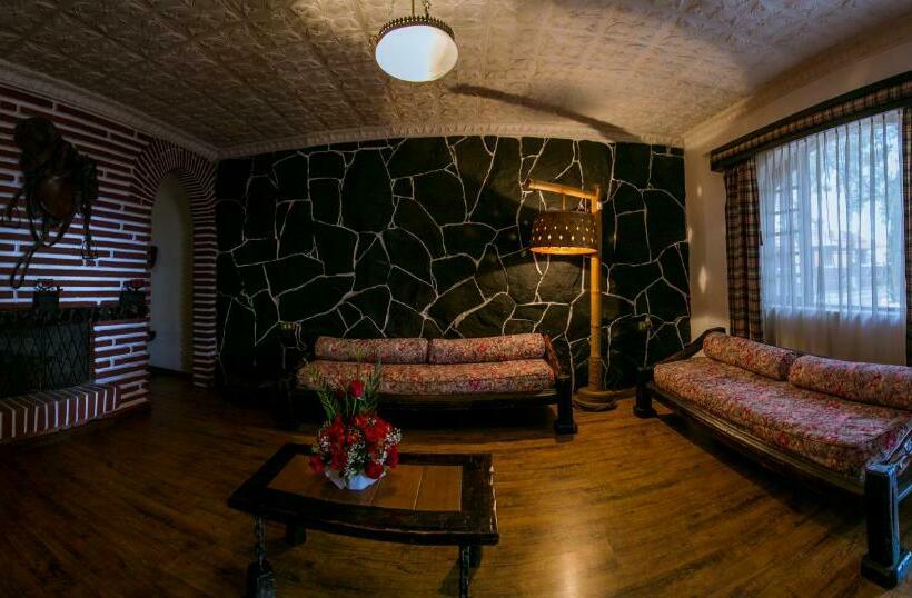 标准间, Hosteria Rumipamba De Las Rosas