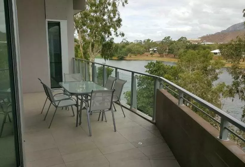 ２ベッドルームアパートメント, Itara Apartments
