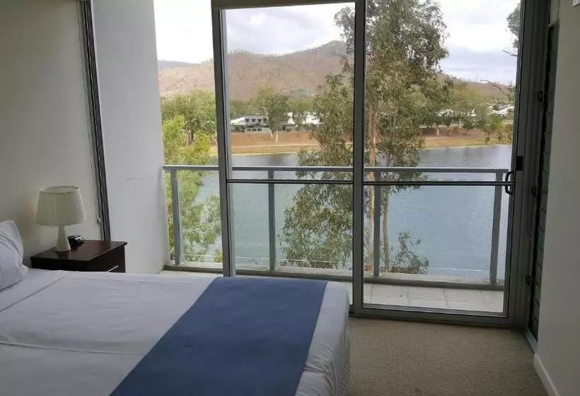 ２ベッドルームアパートメント, Itara Apartments