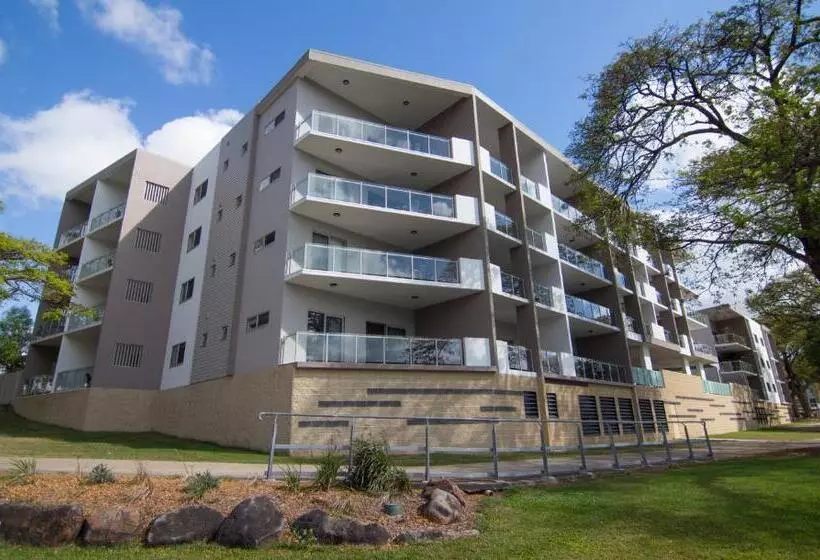 ３ベッドルームアパートメント, Itara Apartments