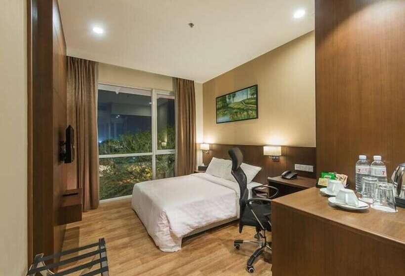 اتاق سوپریور, Keoja