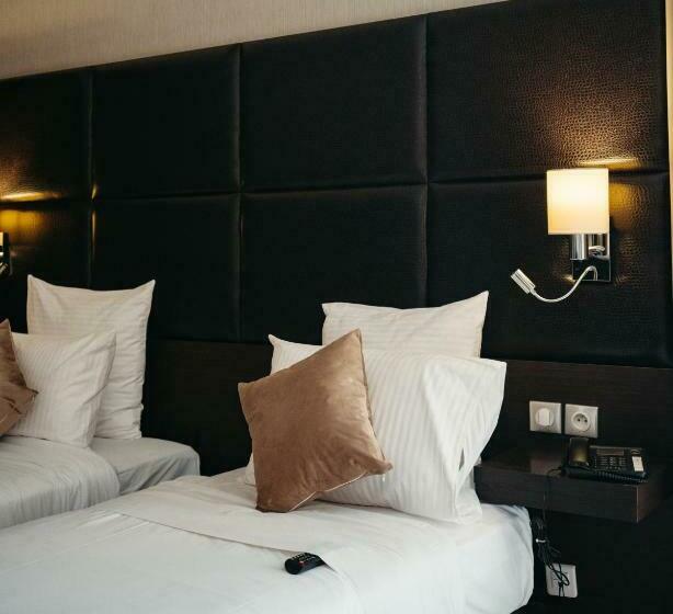 اتاق استاندارد, Lalla Doudja