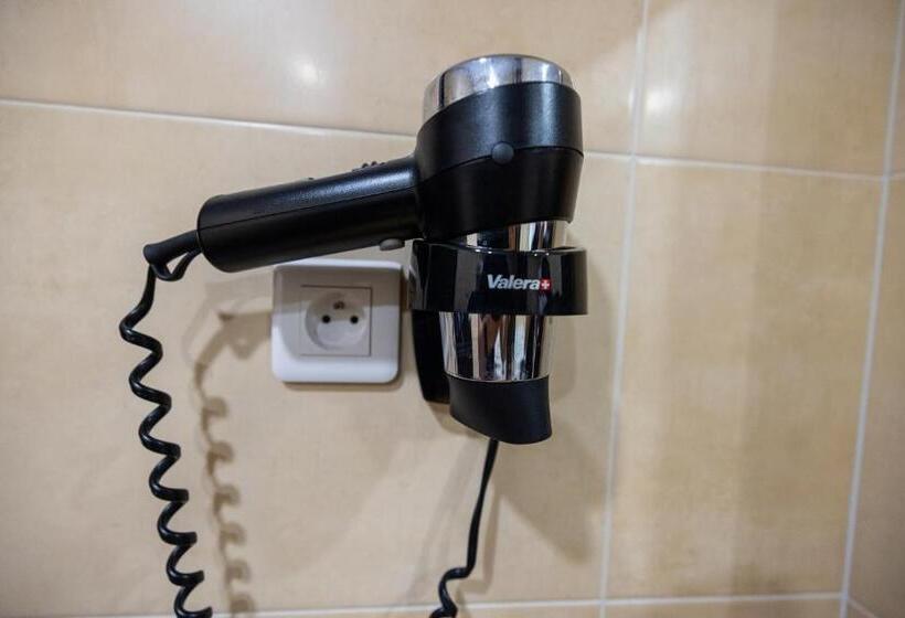 سوییت جونیور, Lalla Doudja