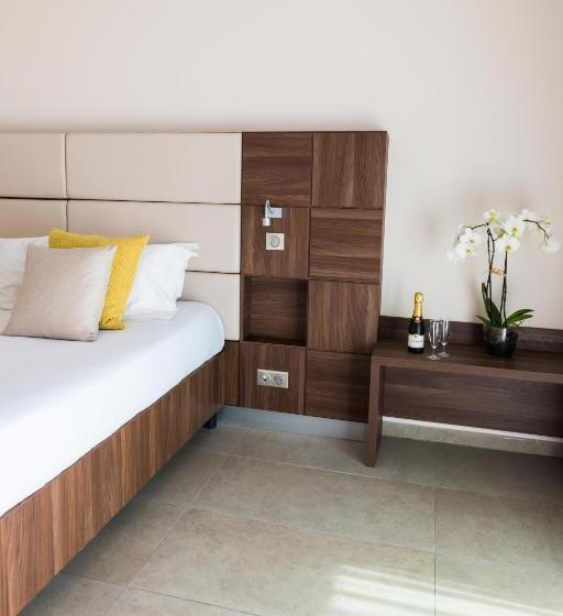 سوییت خانوادگی, Port Toga