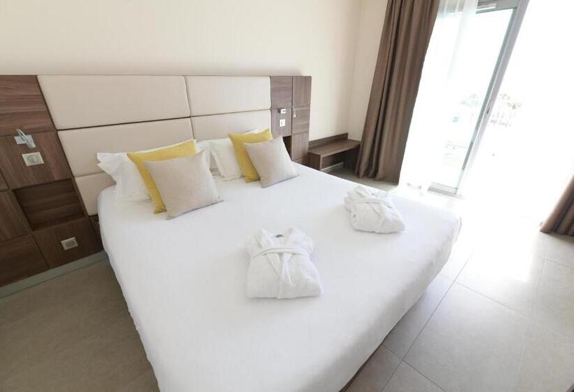 اتاق پرستیژ با چشمانداز دریا, Port Toga