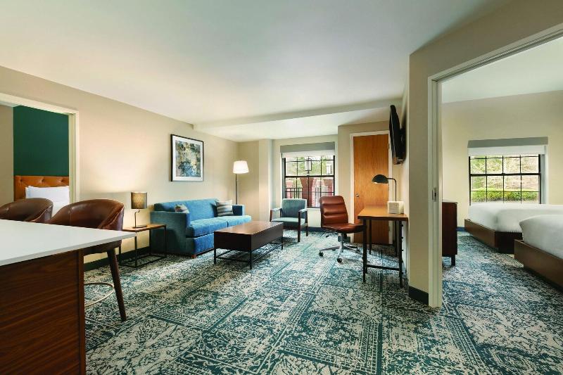 اتاق راحتی, Port Toga