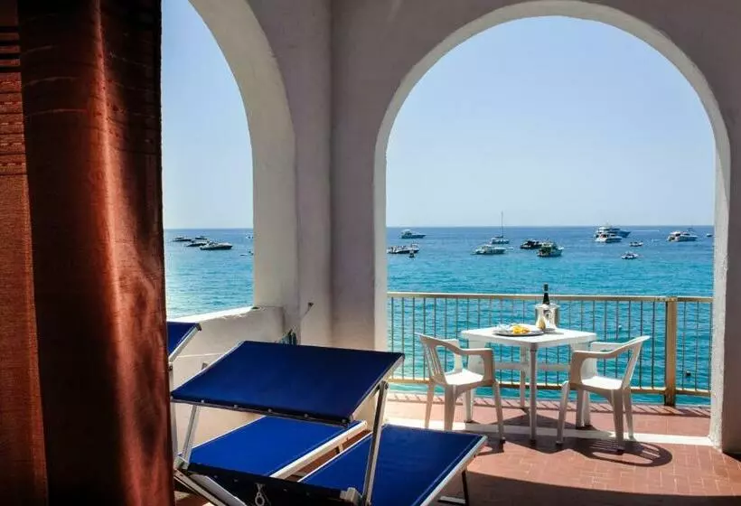 オーシャンビュースーペリアールーム, Regina Del Mare