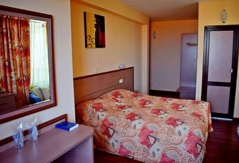 غرفة قياسية فردية مطلة علي البحر, Royal Beach