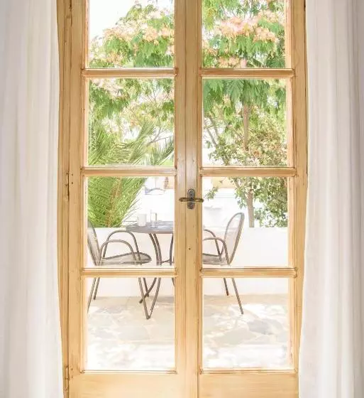 サイドシービュースイート, Santorini Crystal Blue Boutique
