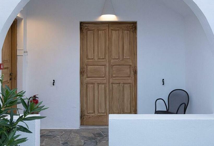 Suite Vue Jardin, Santorini Crystal Blue Boutique