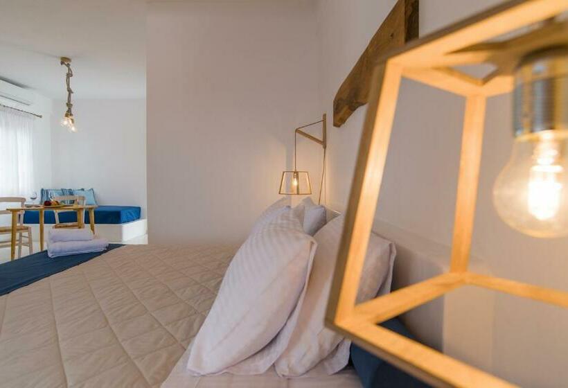 스탠다드 스튜디오 (테라스구비), Santorini Crystal Blue Boutique