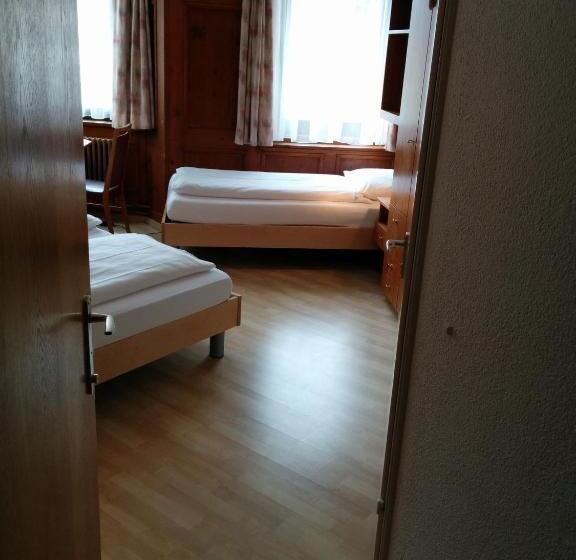 Номер Стандарт Трехместный, Terminus