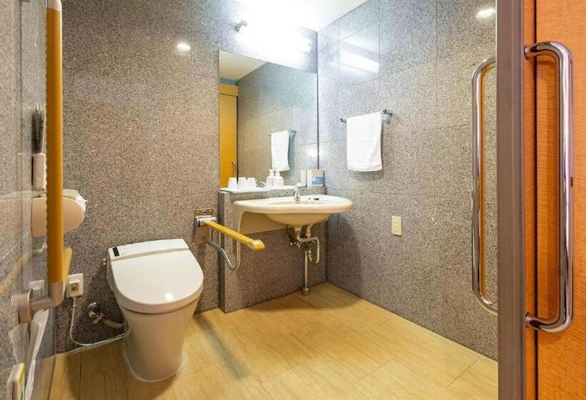 חדר סטנדרט מותאם לאדם עם מוגבלויות, Toyoko Inn Okhotsk Abashiri Ekimae