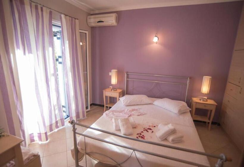 شقة 3 غرف, Villa Theodora