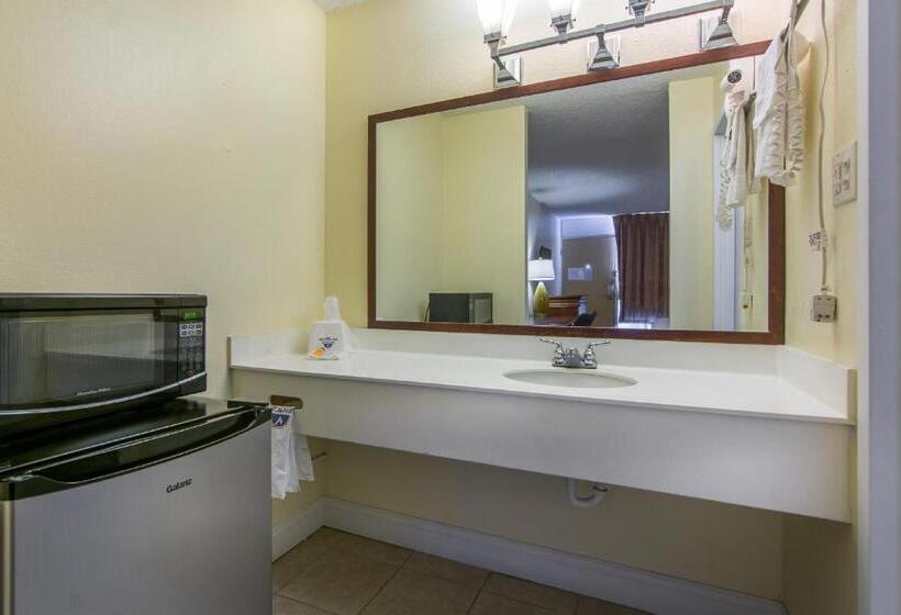 חדר דלוקס, Motel 6 Hammond, La – I 12 – I 55